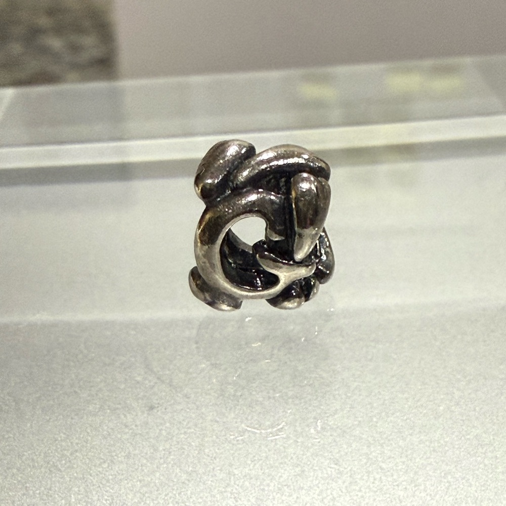 Retired Trollbeads Letter G TAGBE-10060